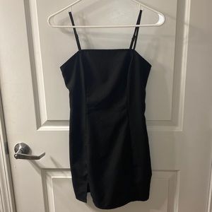 Mini Black Dress    Size: 4